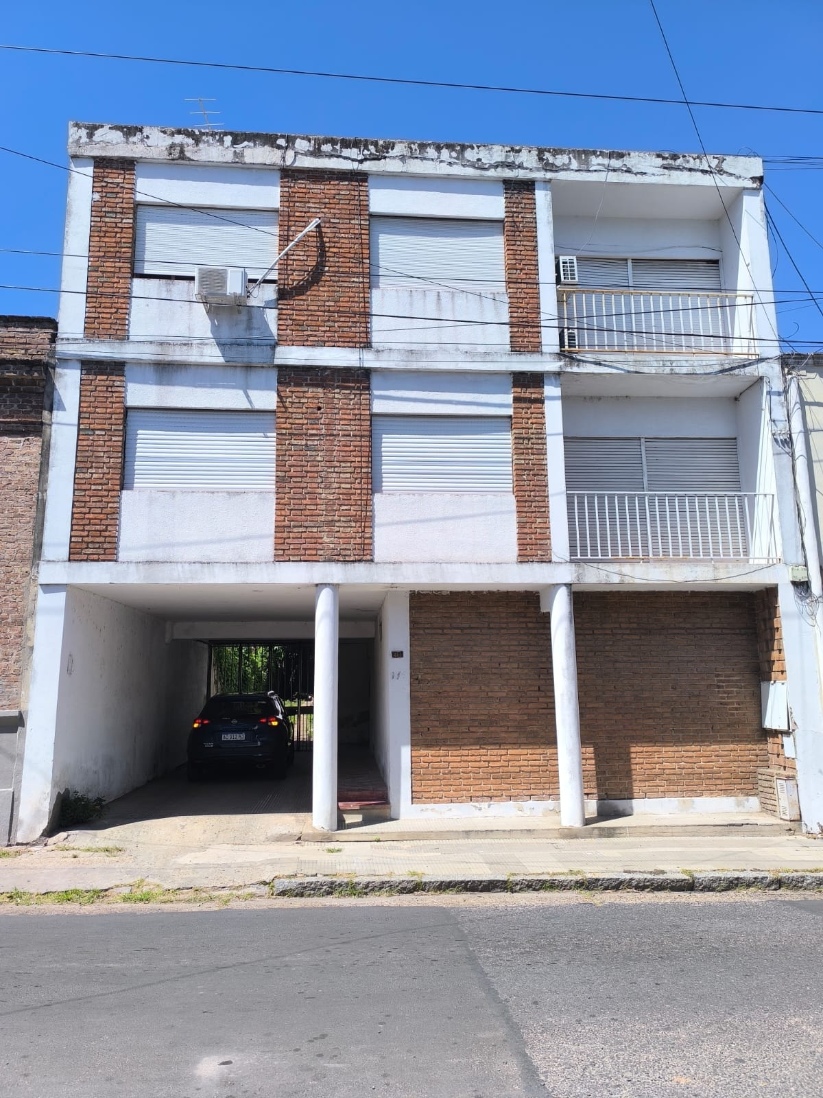Imagen de la propiedad VENTA – DEPARTAMENTO 3 DORMITORIOS CON COCHERA | APTO CRÉDITO